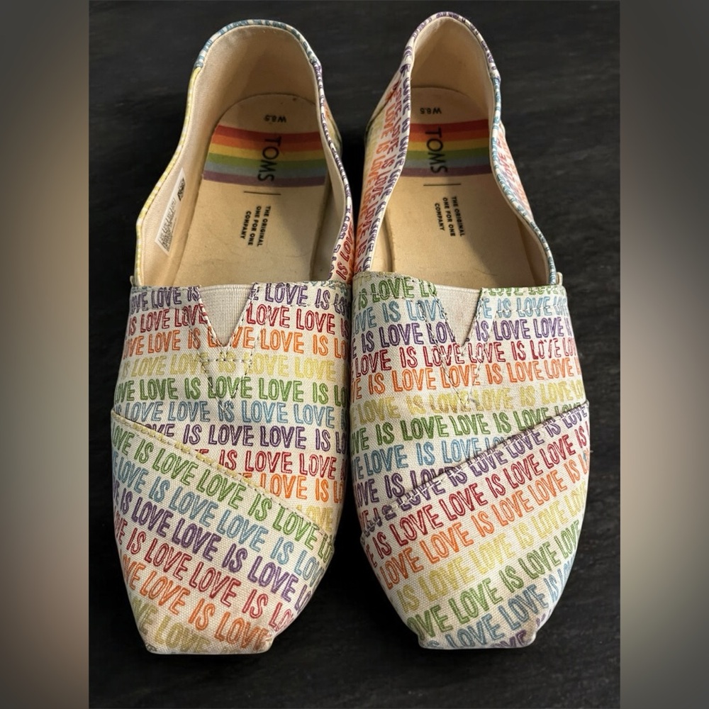 TOMS Multicolor Love Print Slip-Ons W8.5